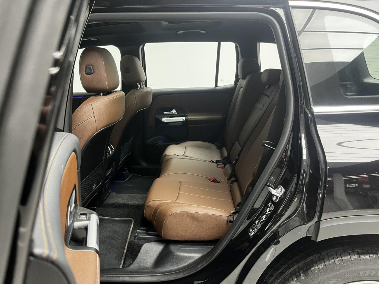 Mercedes-Benz GLB 2025