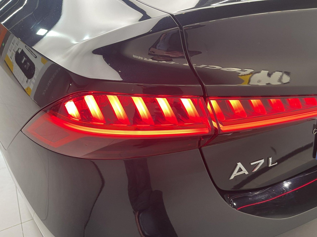 Audi A7L 45 TFSI 2024