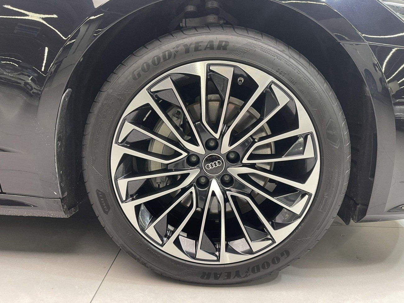 Audi A7L 45 TFSI 2024