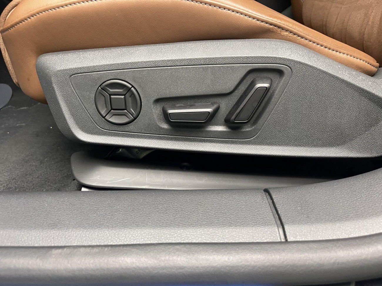 Audi A7L 45 TFSI 2024