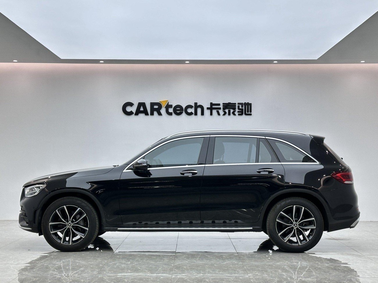 Mercedes-Benz GLC 300 L 2021