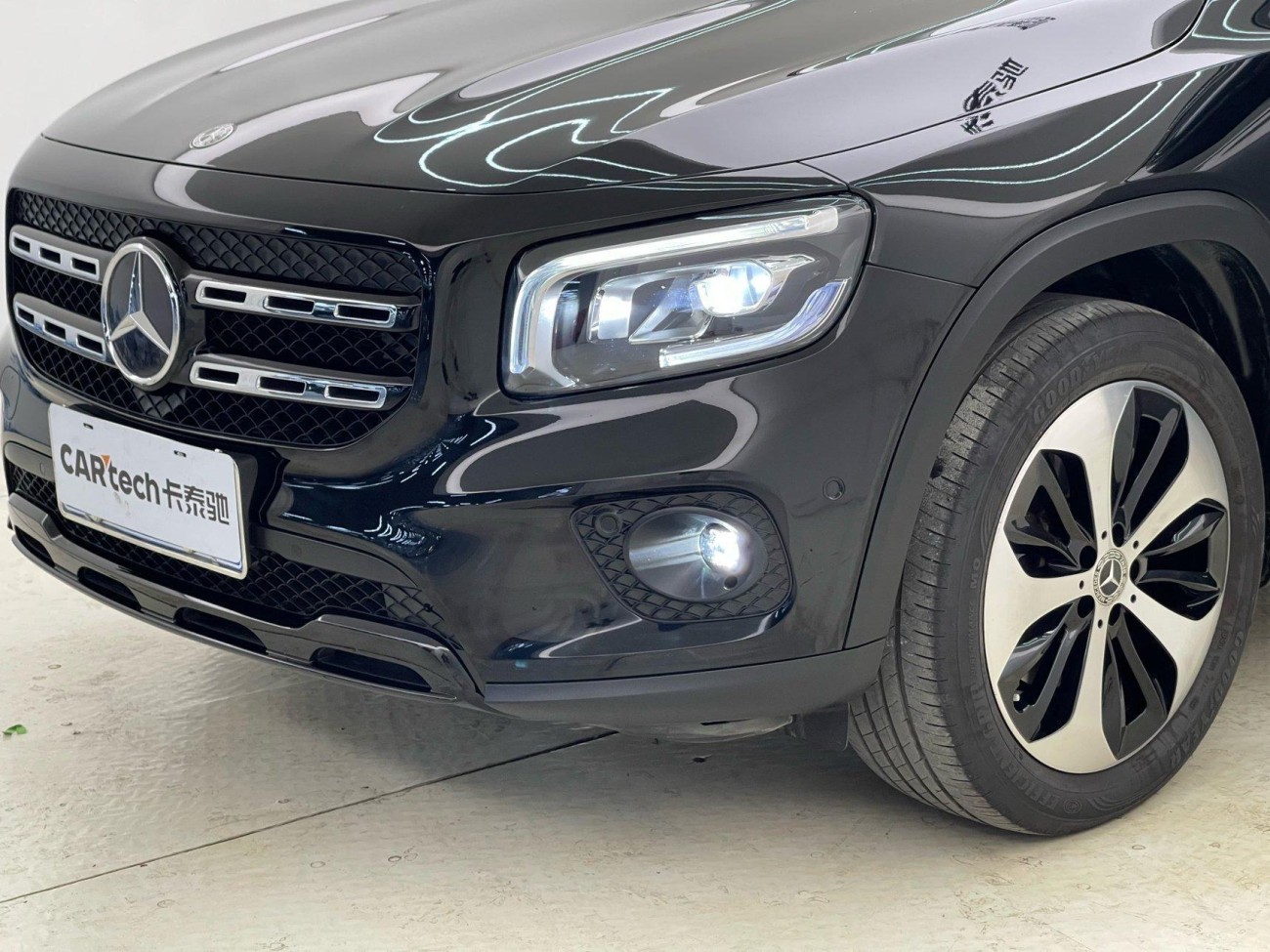 Mercedes-Benz GLB 2022