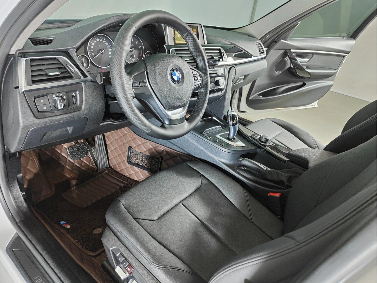 BMW 320Li 2017