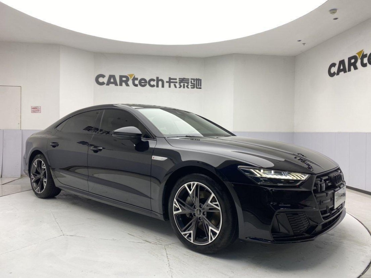 Audi A7L 45 TFSI 2023