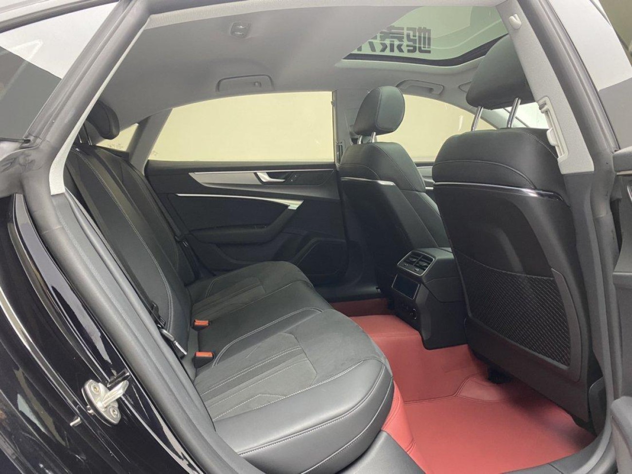 Audi A7L 45 TFSI 2023