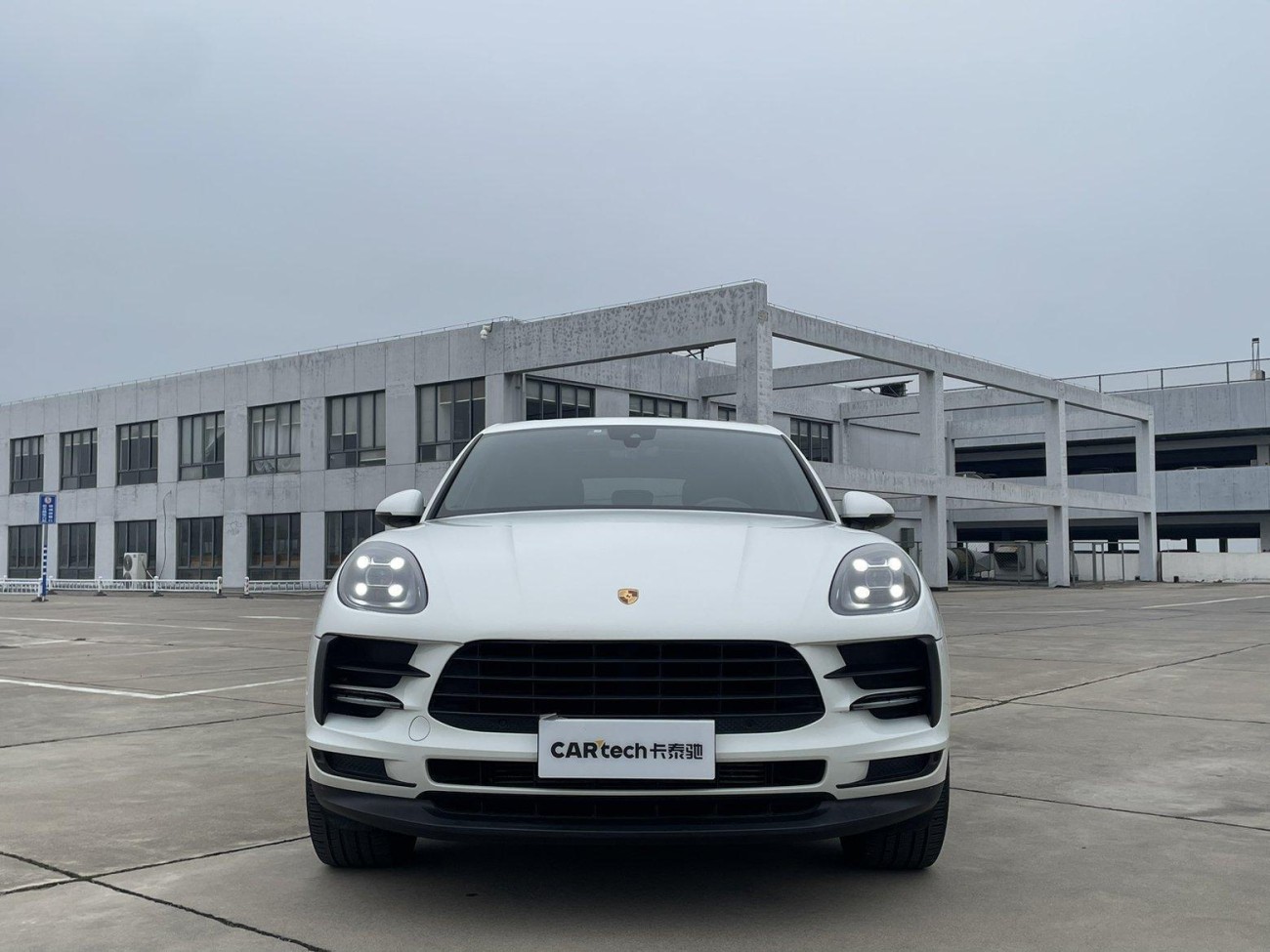 Porsche Macan 2020