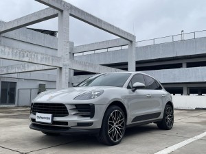 Porsche Macan 2021