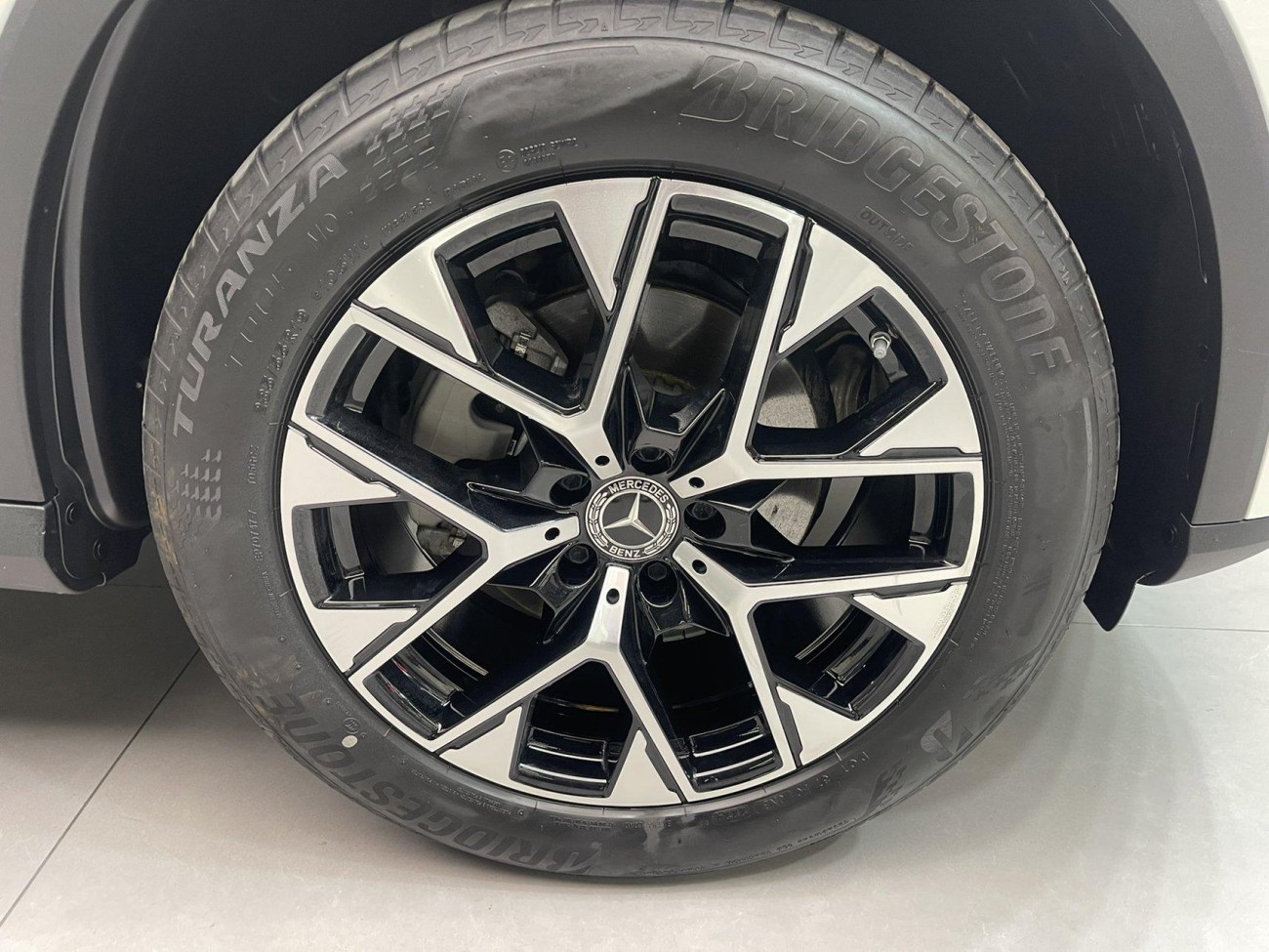 Mercedes-Benz GLC 260 L 2024