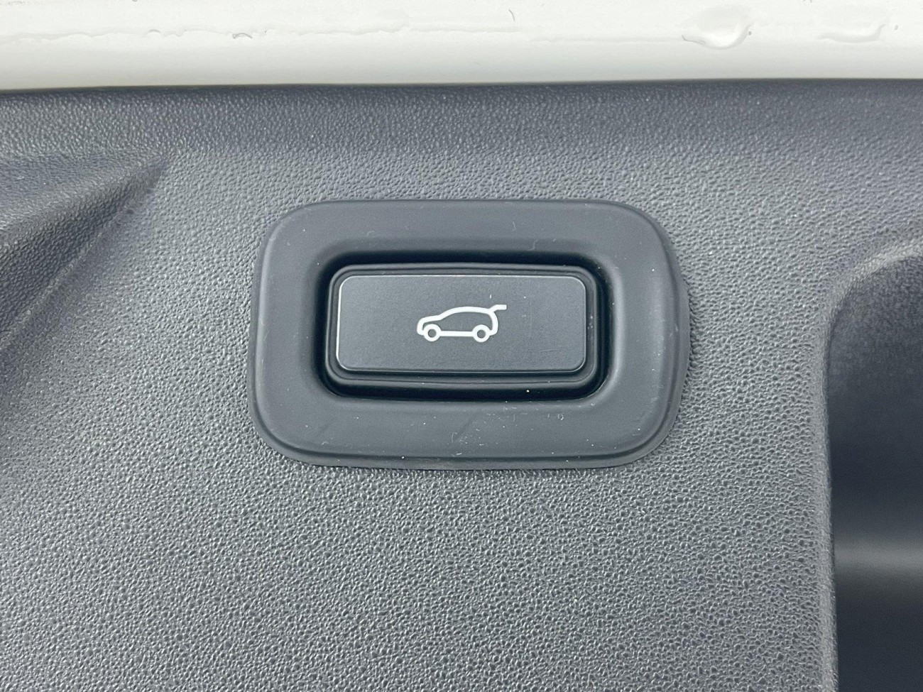 Land Rover Discovery Sport 2021