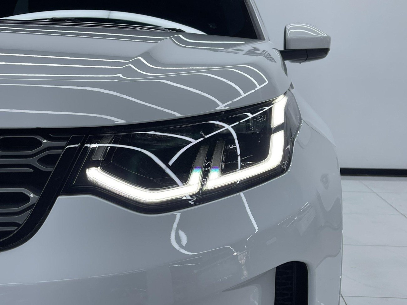 Land Rover Discovery Sport 2021