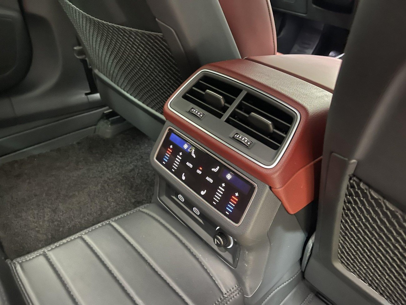 Audi A7L 45 TFSI 2023