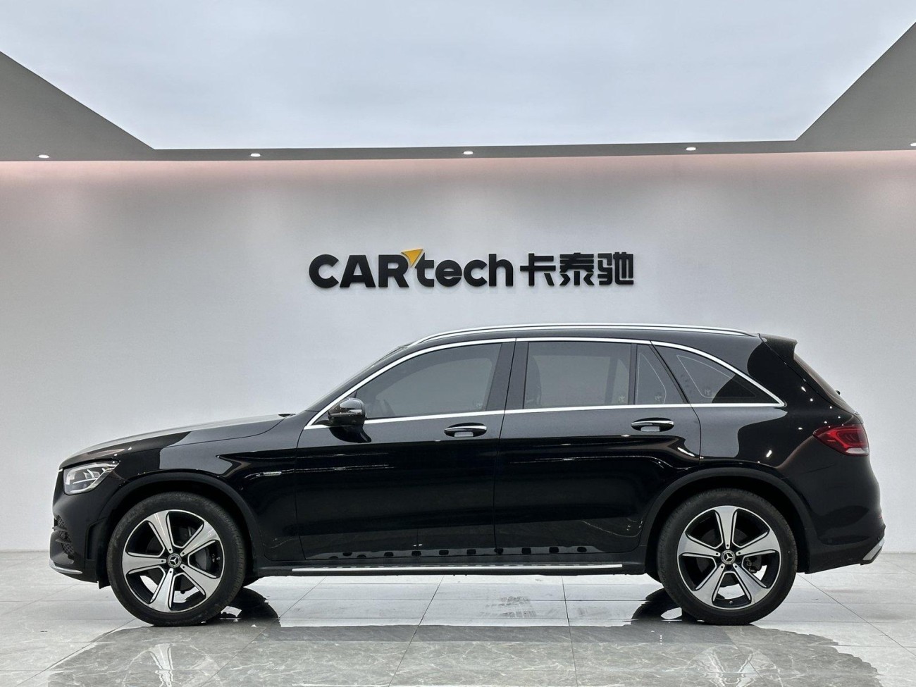 Mercedes-Benz GLC 300 L 2022