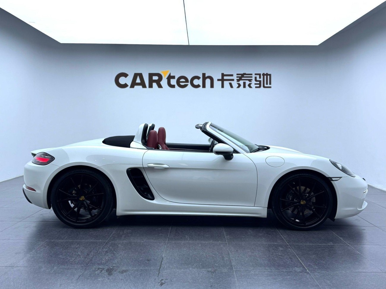 Porsche Boxster 2022