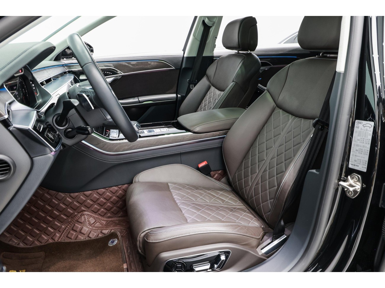 Audi A8L 50 TFSI 2024