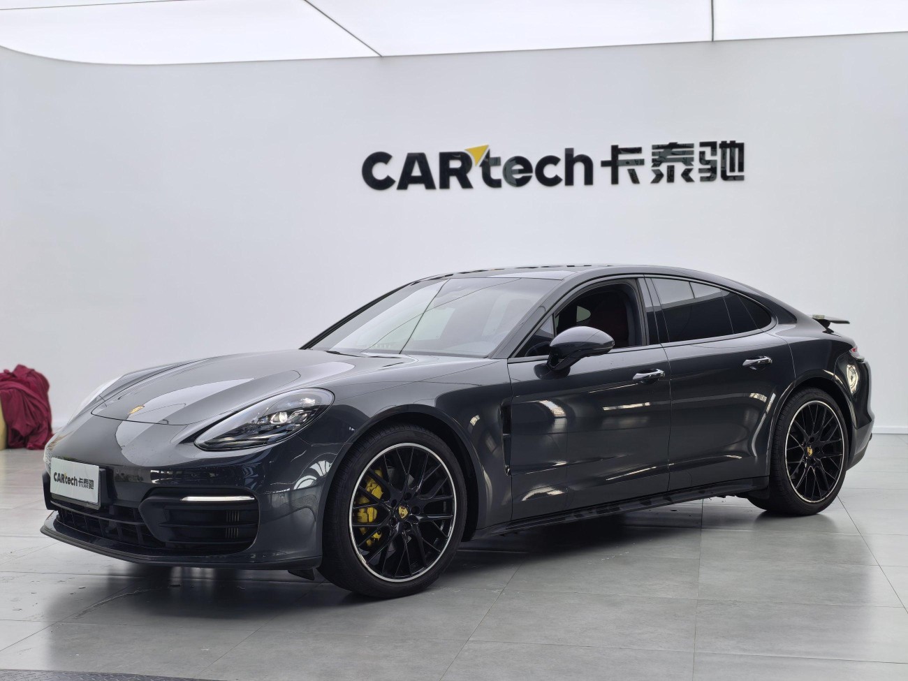 Porsche Panamera 2022