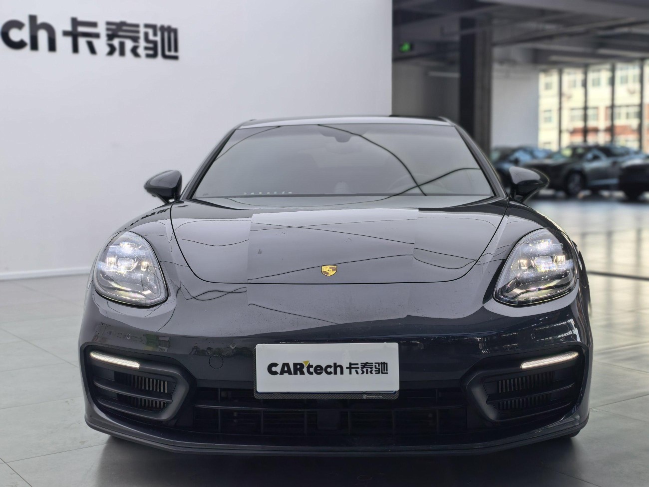 Porsche Panamera 2022