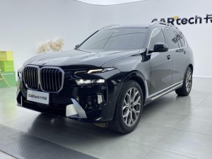BMW X7 2025