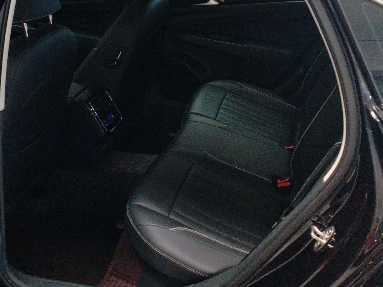 Volkswagen Passat 2022