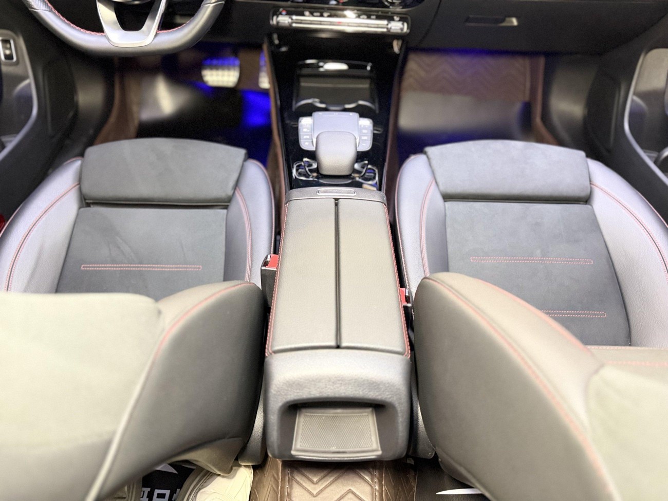 Mercedes-Benz CLA 200 2021