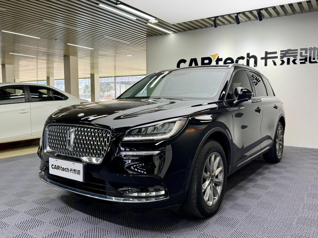 Lincoln Corsair 2021