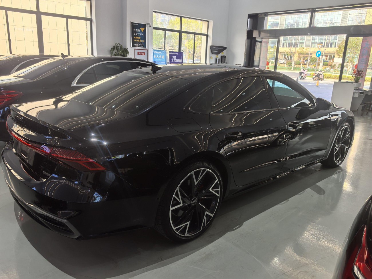 Audi A7L 45 TFSI 2025