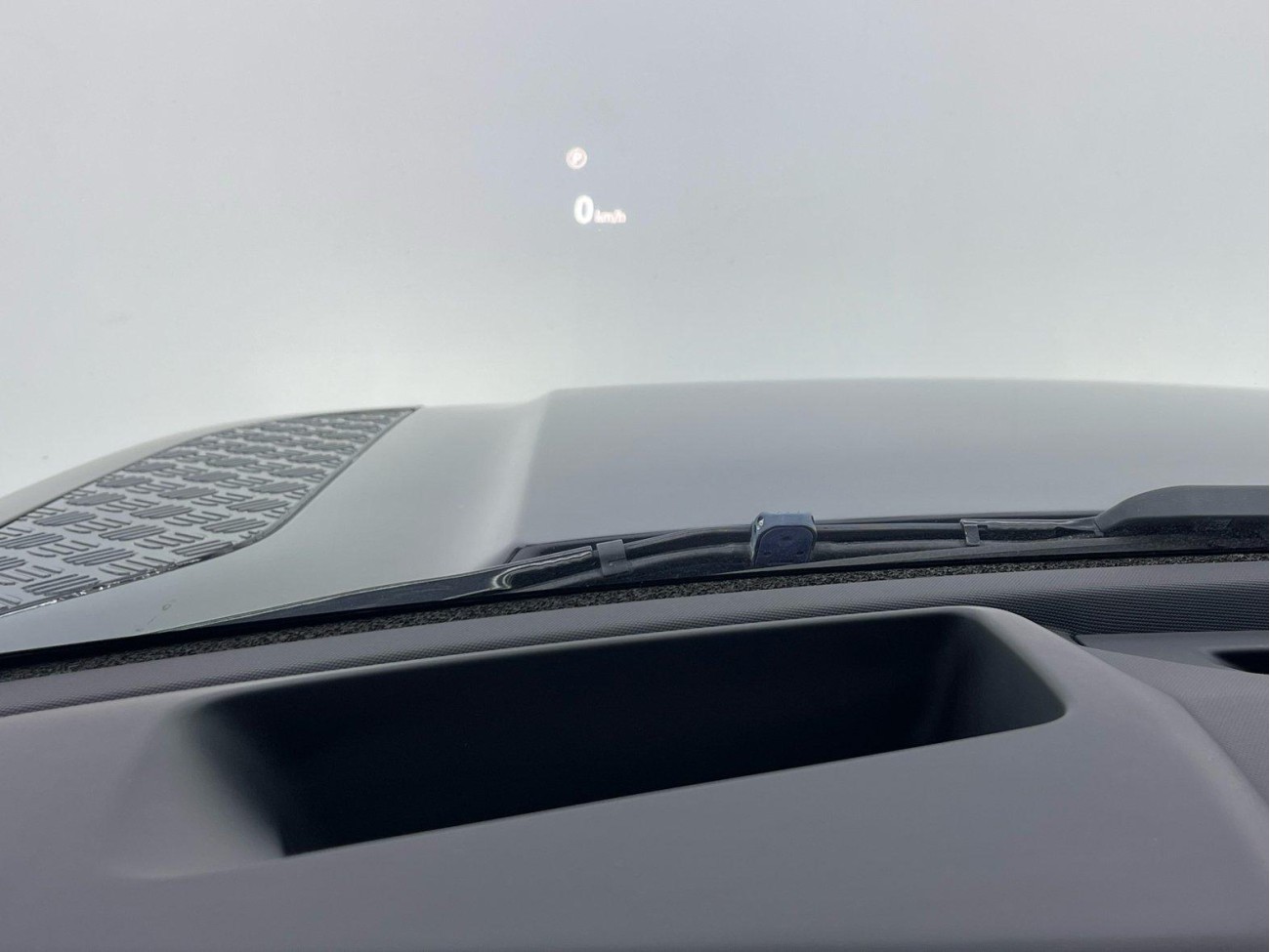 Land Rover Defender 2021