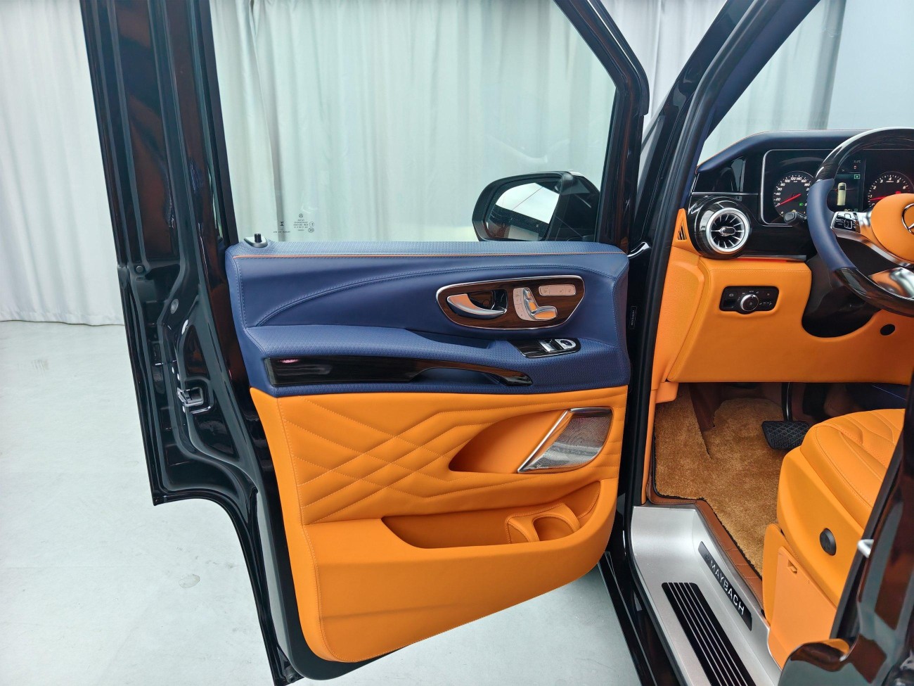 Mercedes-Benz 2024 2025