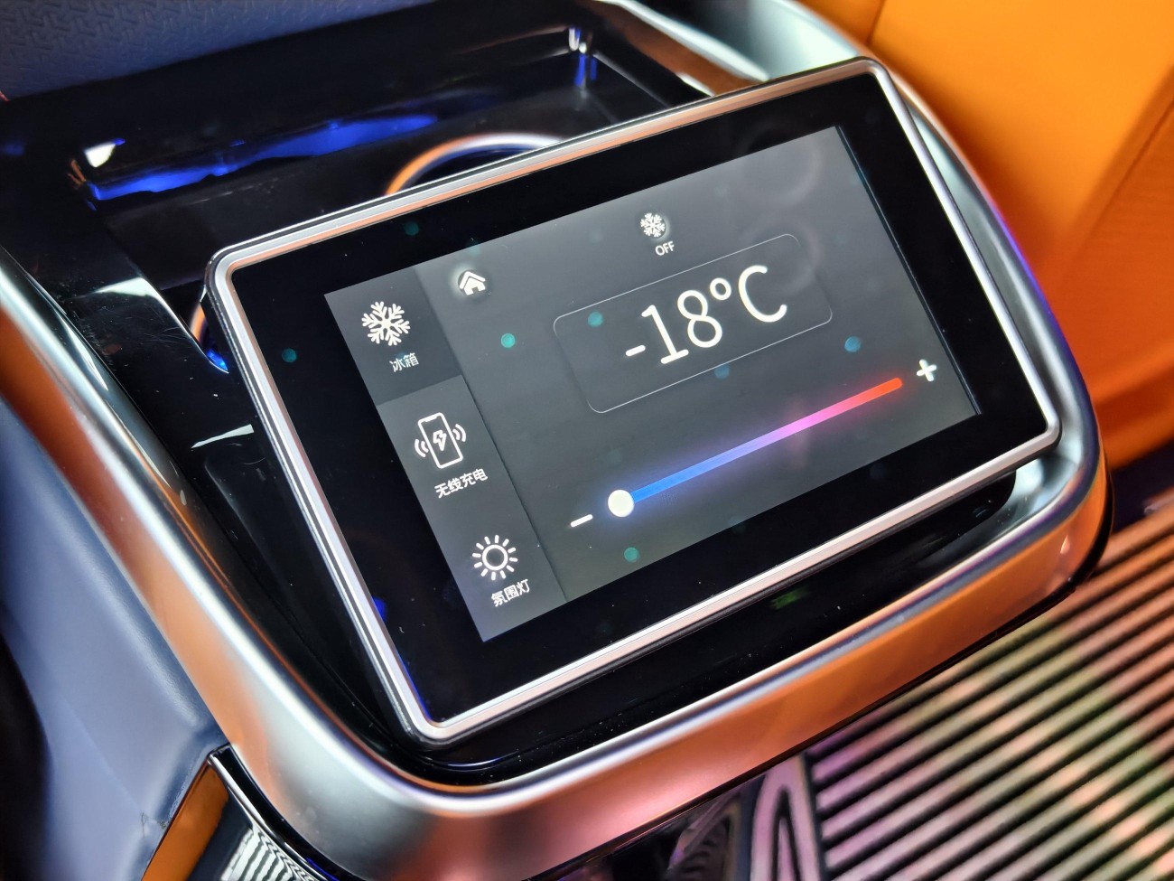 Mercedes-Benz 2024 2025