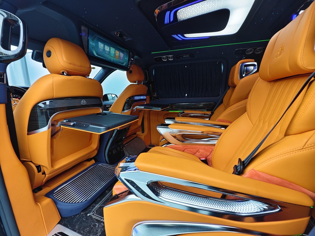 Mercedes-Benz 2024 2025