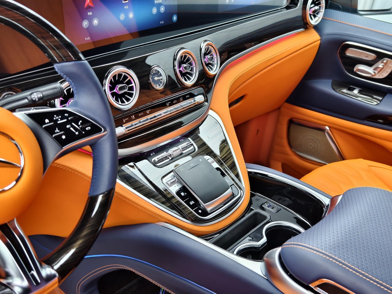 Mercedes-Benz 2024 2025