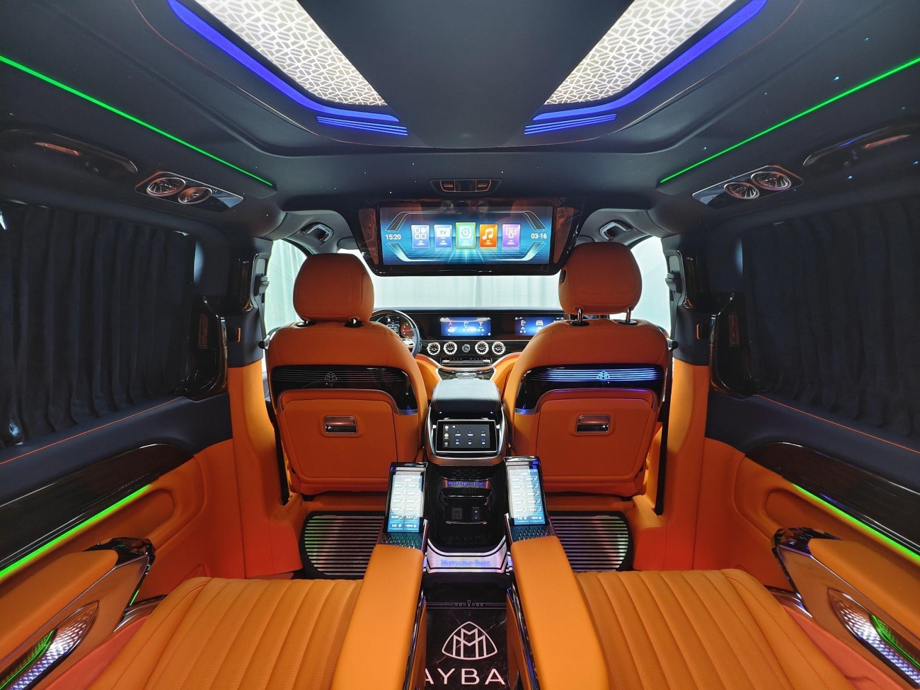 Mercedes-Benz 2024 2025