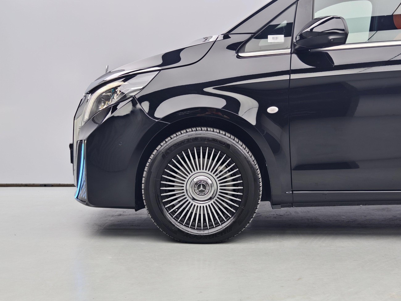 Mercedes-Benz 2024 2025