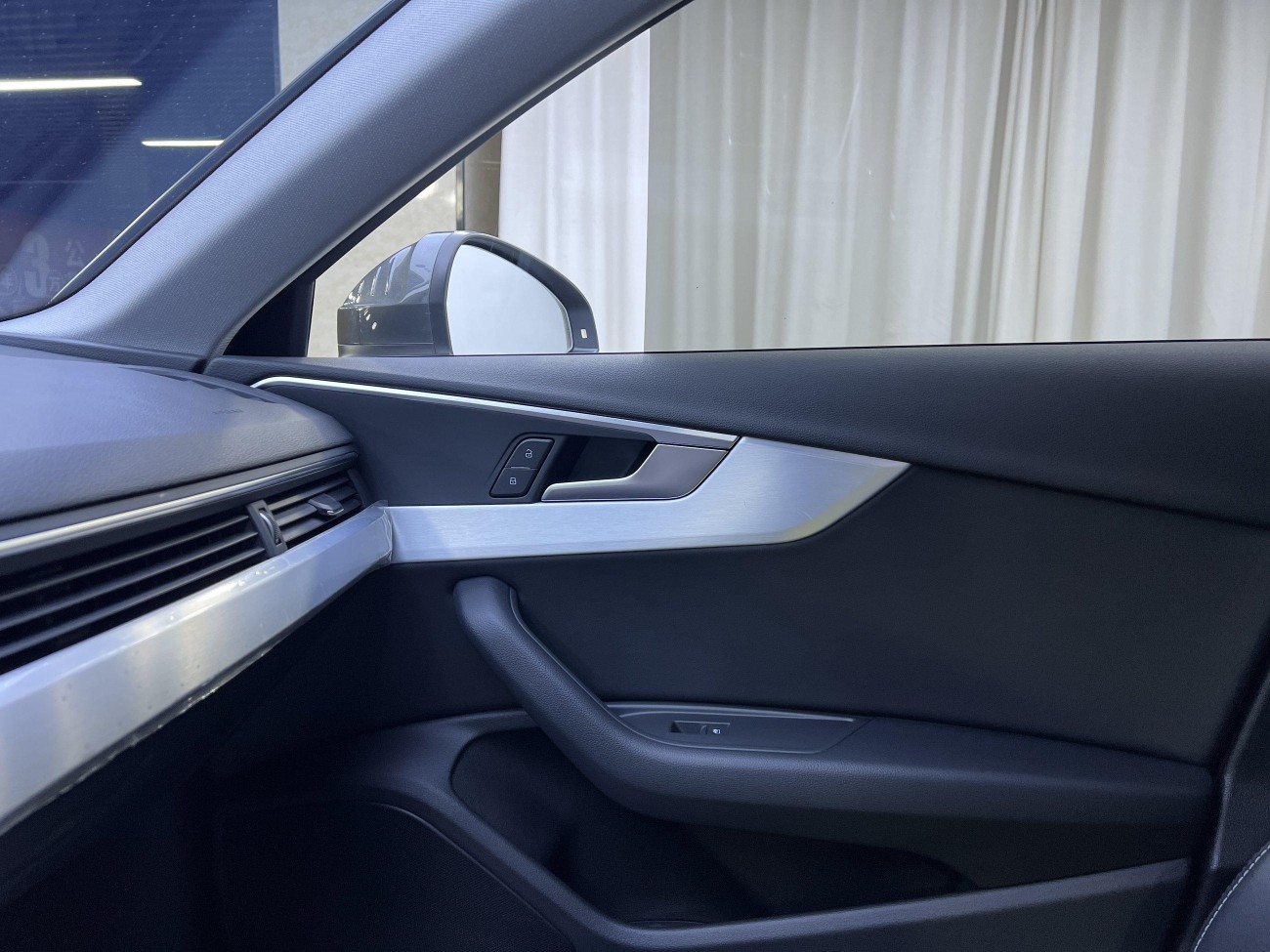 Audi A4L 40 TFSI 2023