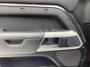 Land Rover Defender 2023
