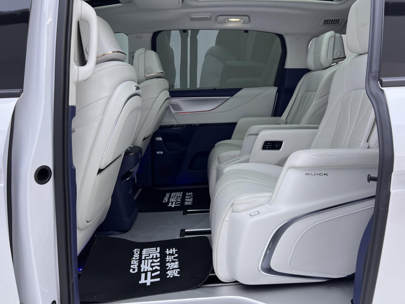 Buick GL8 2024