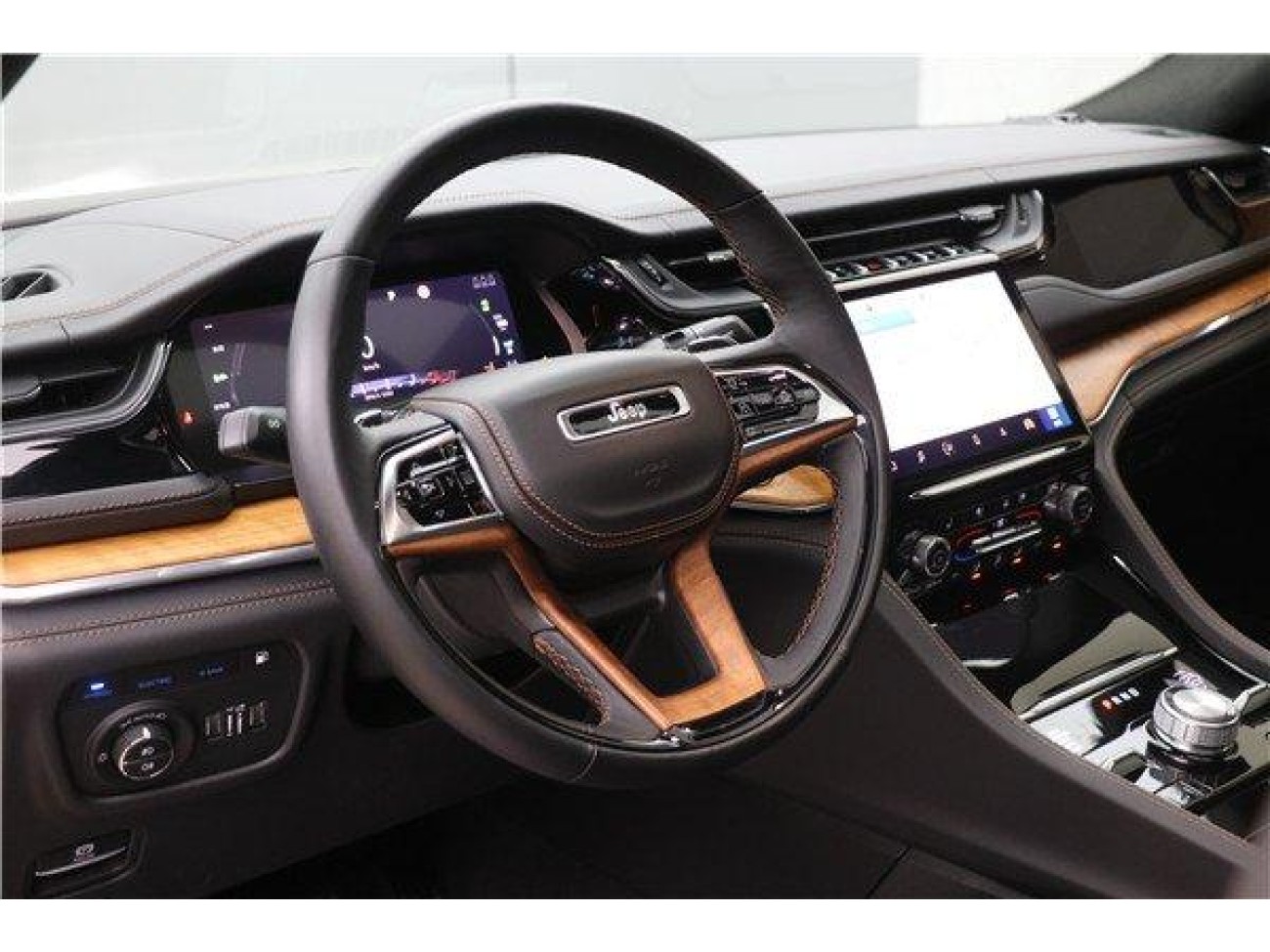 Jeep Grand Cherokee 2023