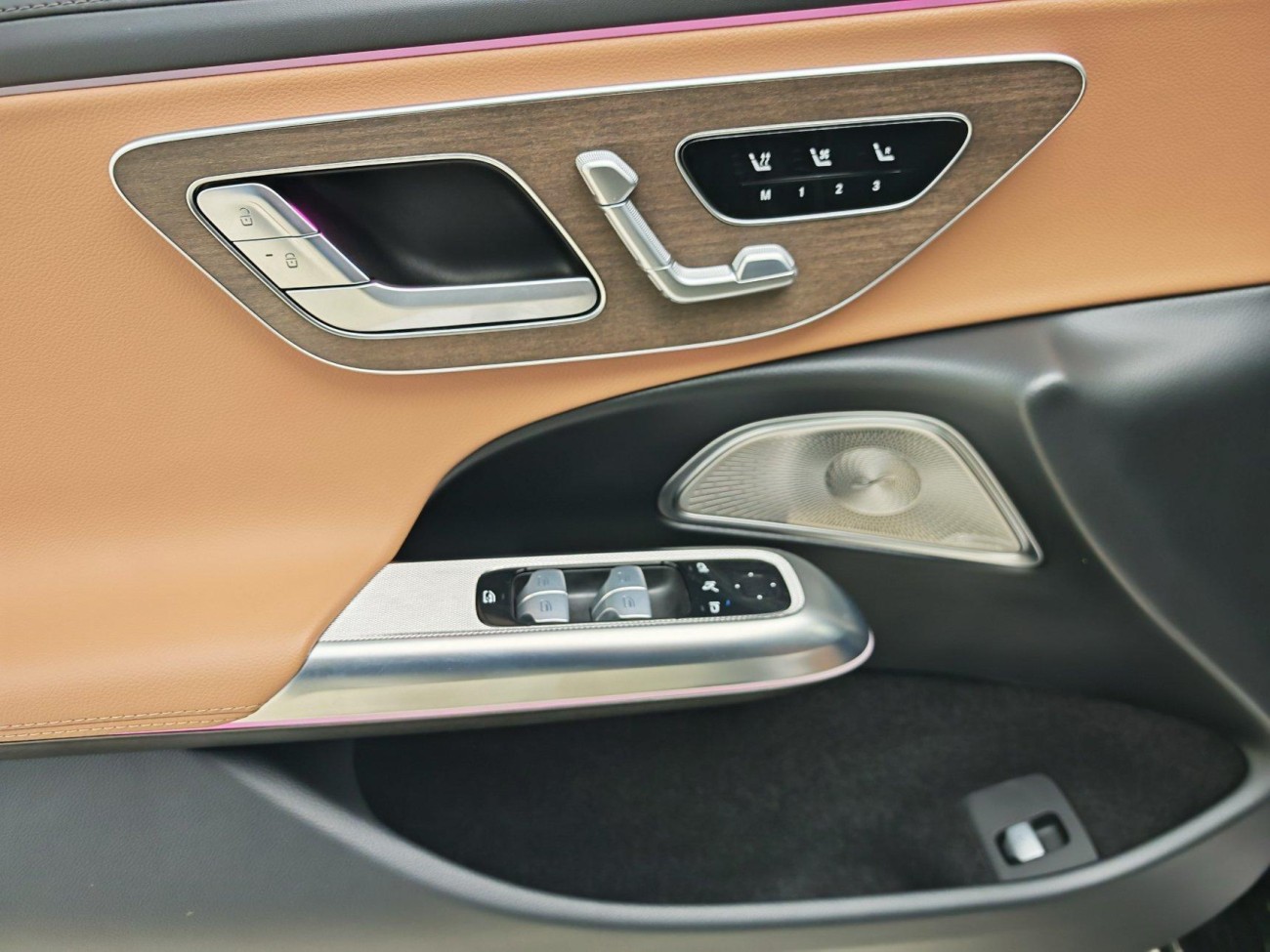 Mercedes-Benz E 300 L 2024