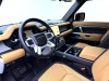 Land Rover Defender 2023