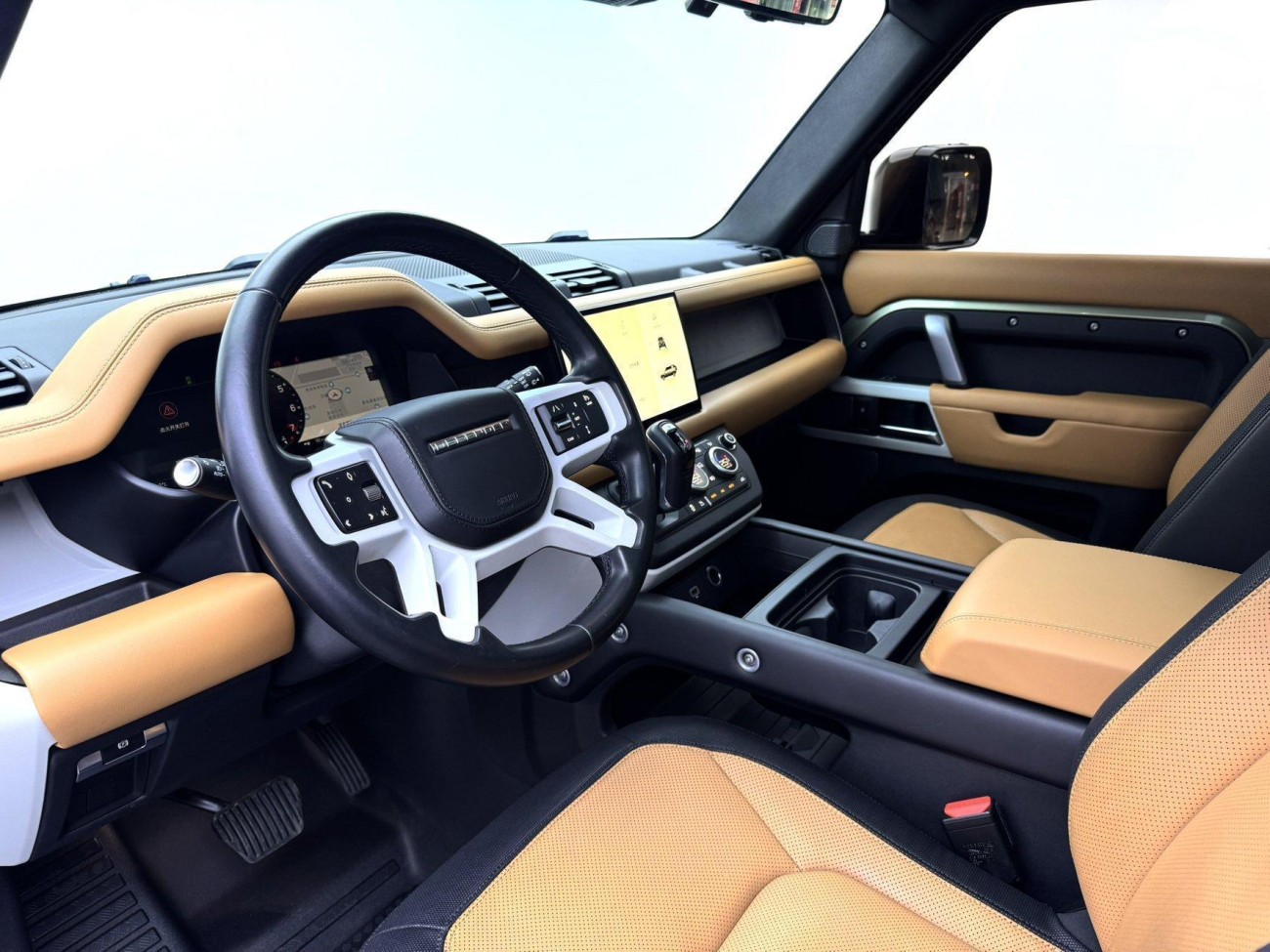 Land Rover Defender 2023