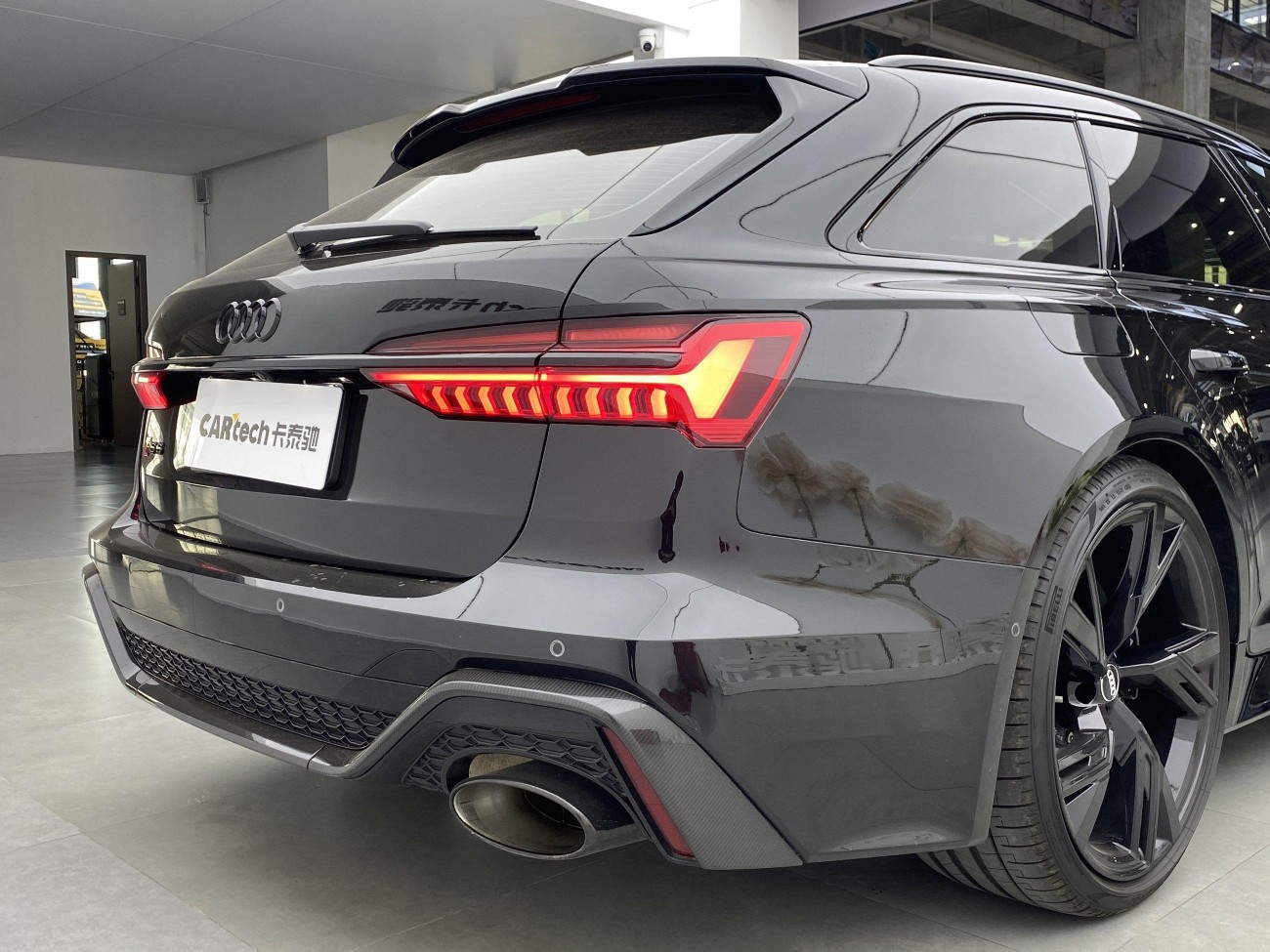 Audi RS6 2021