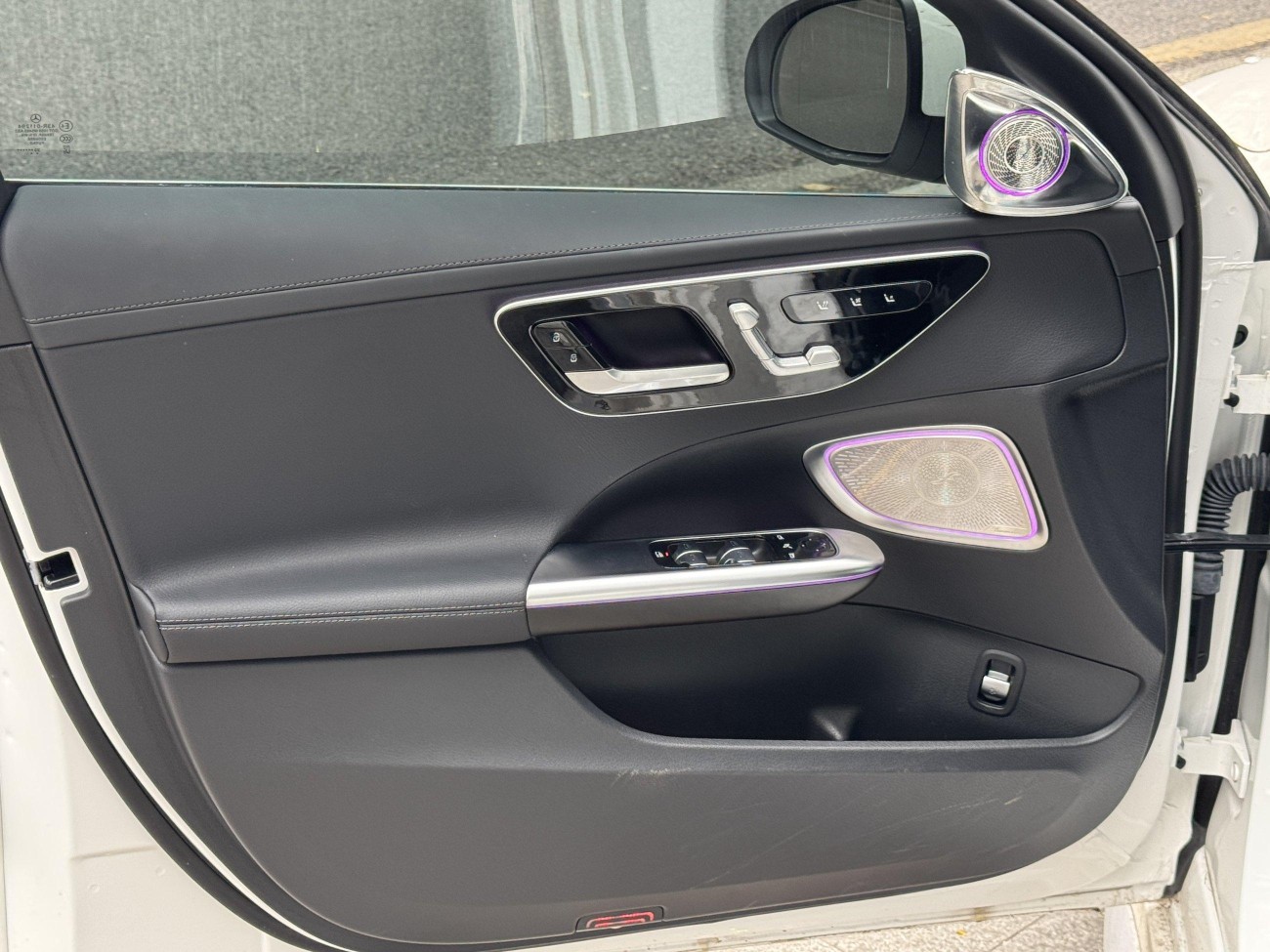 Mercedes-Benz C 260 L 2025