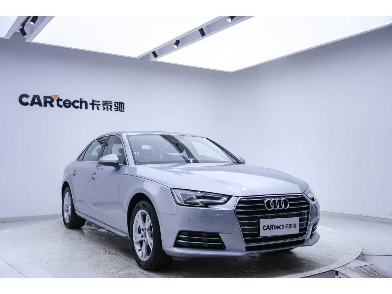 Audi A4L 30 2018