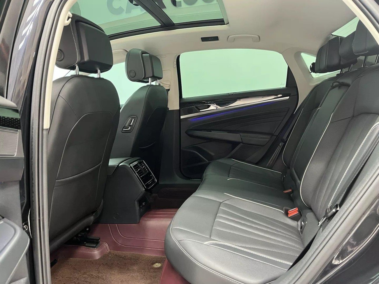 Volkswagen Passat 2024