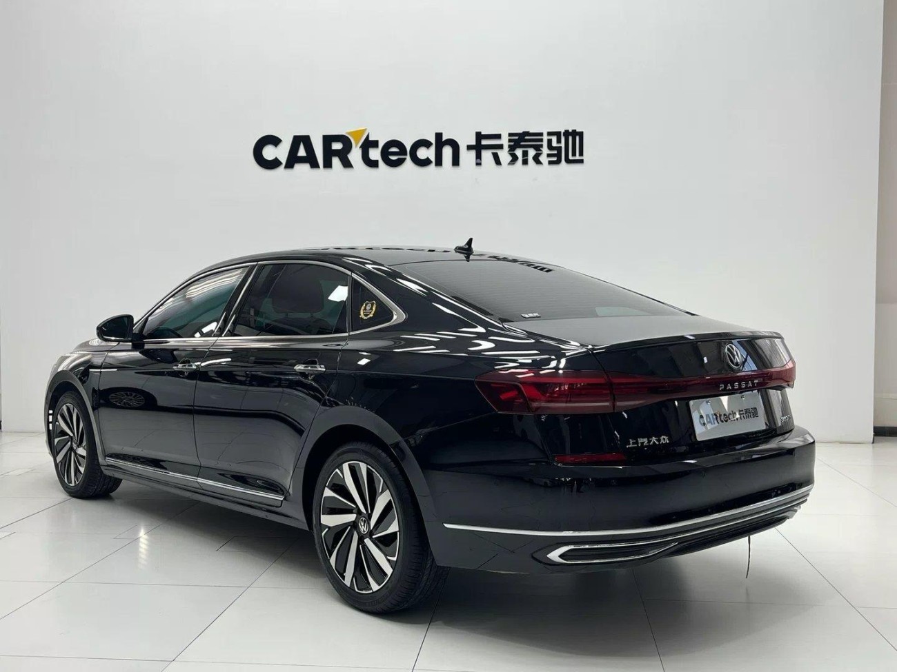 Volkswagen Passat 2024