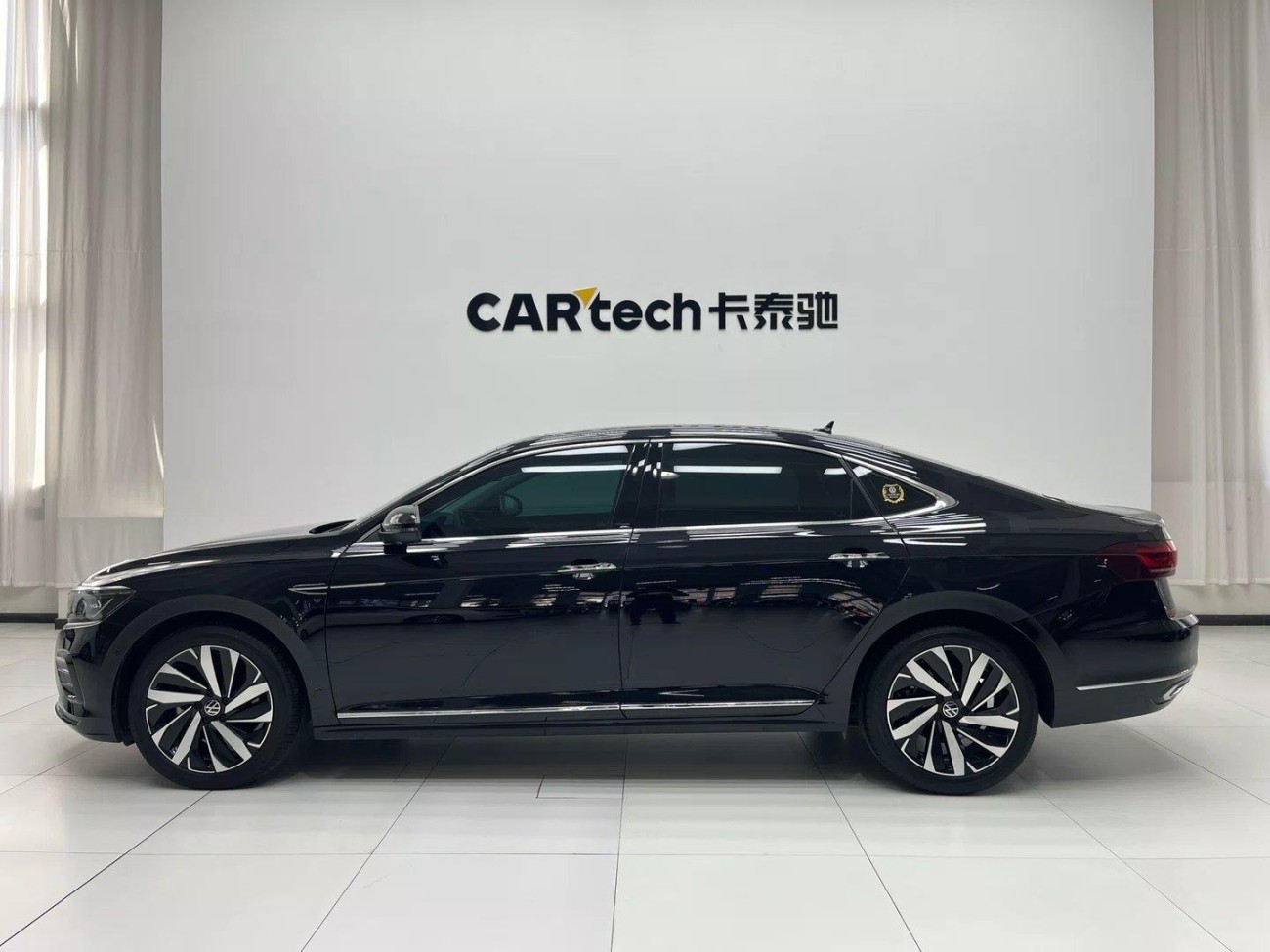 Volkswagen Passat 2024