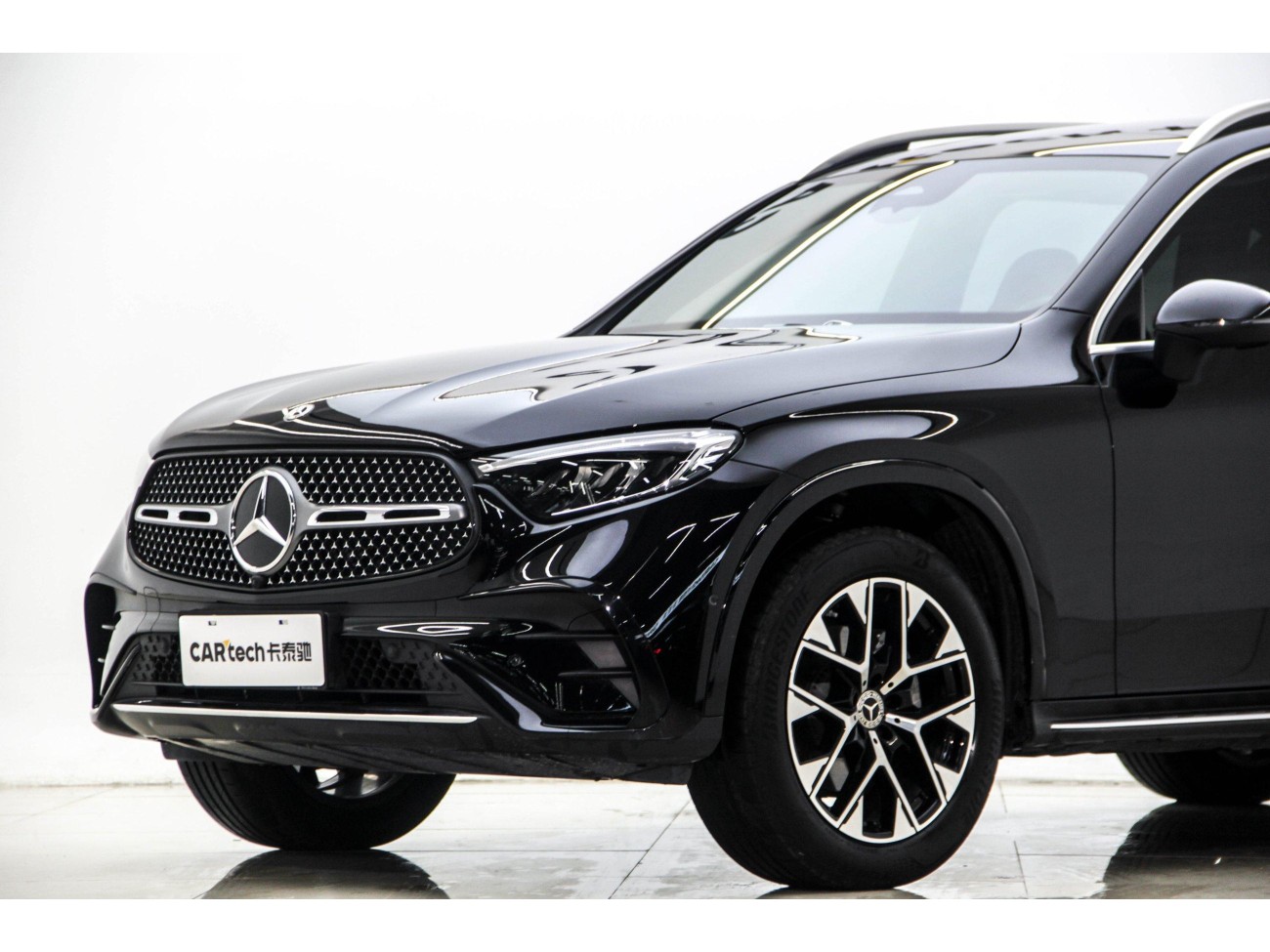 Mercedes-Benz GLC 260 L 2023