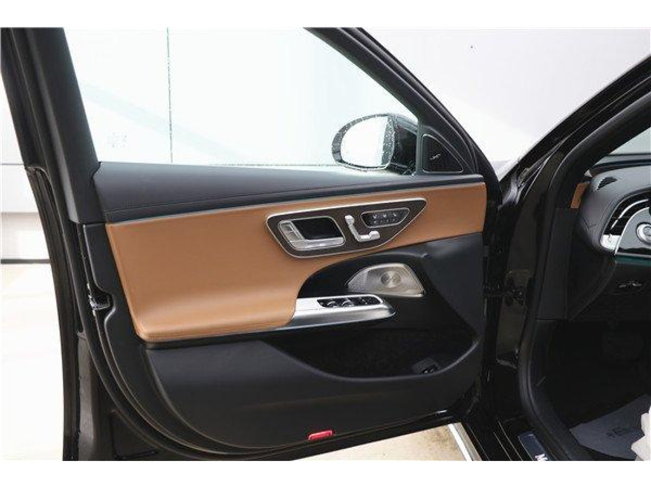 Mercedes-Benz E 300 L 2026