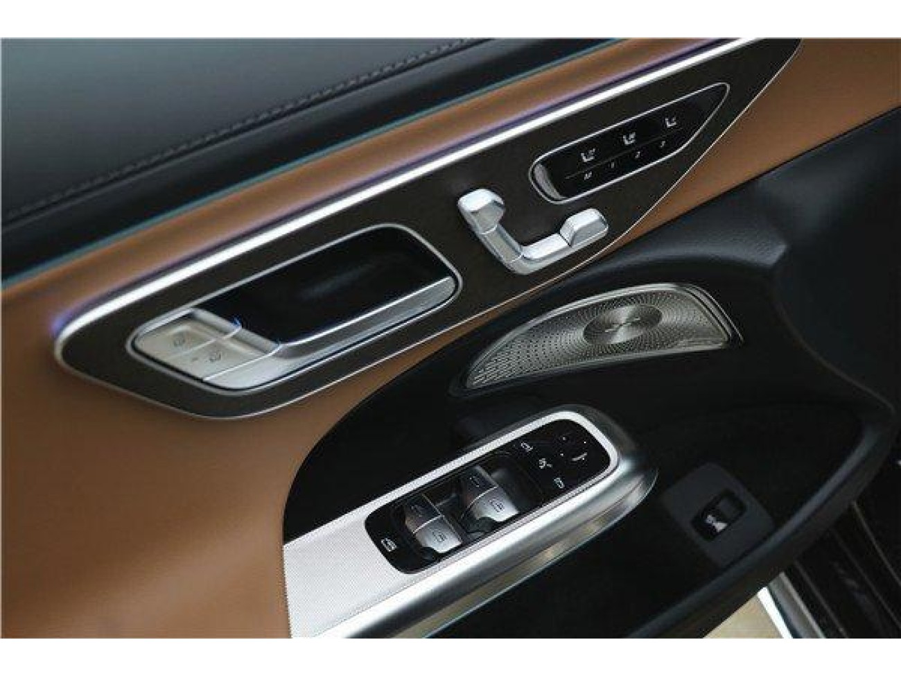 Mercedes-Benz E 300 L 2026