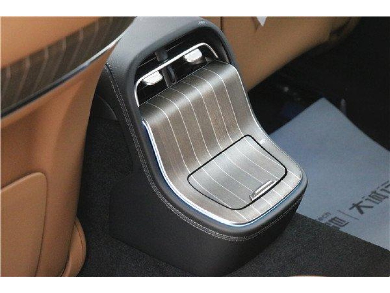 Mercedes-Benz E 300 L 2026