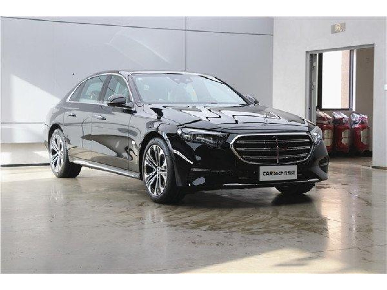 Mercedes-Benz E 300 L 2026